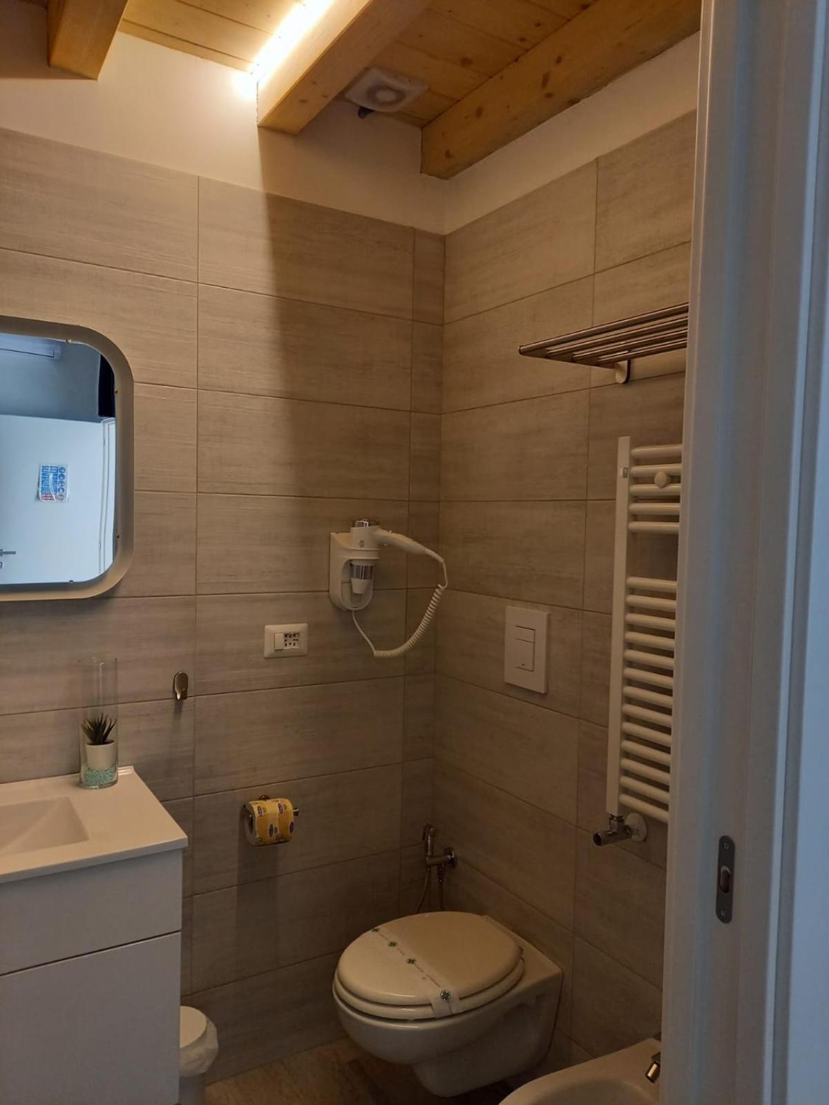 Trani La Grazia B&B ห้อง รูปภาพ
